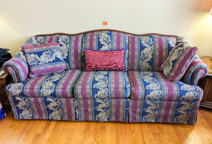 25. Broyhill Couch