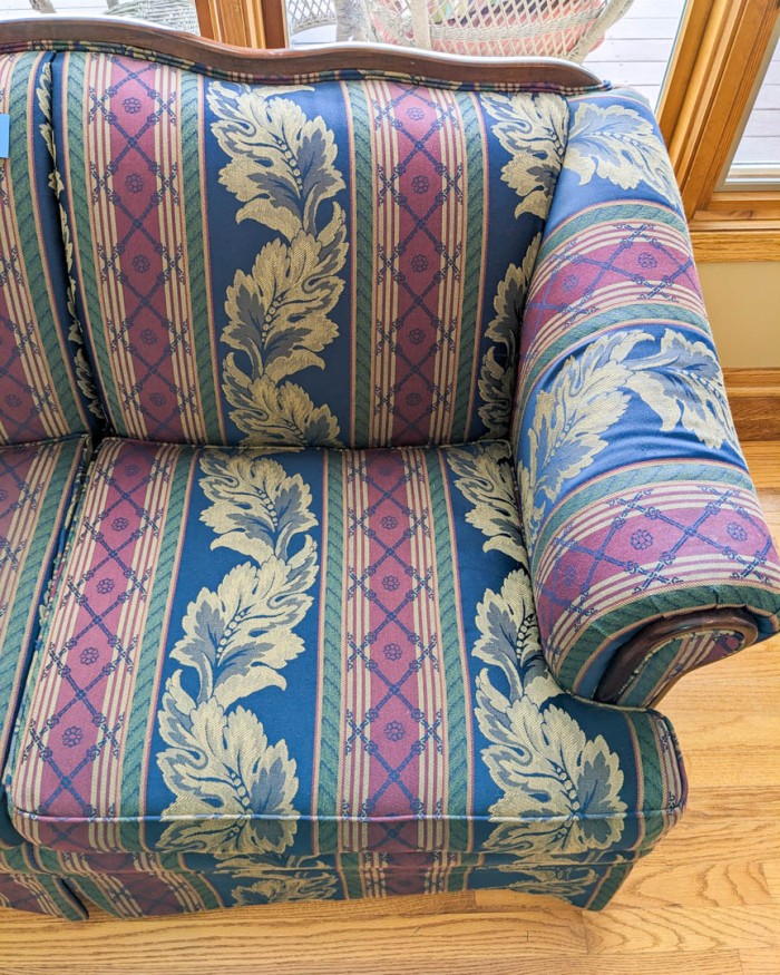 25. Broyhill Couch - Image 3