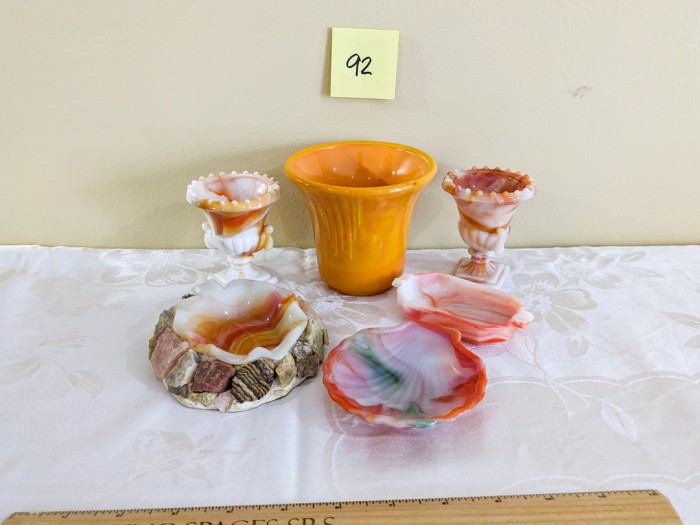 92. (6) Akro Agate Orange Glassware