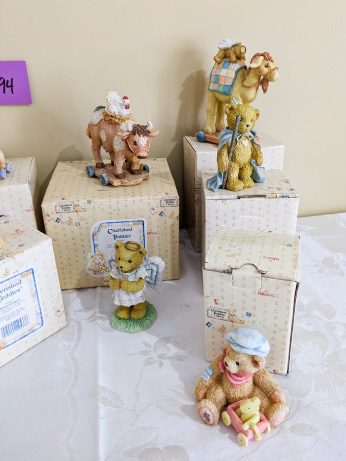 94. (16) Cherished Teddies - Image 3