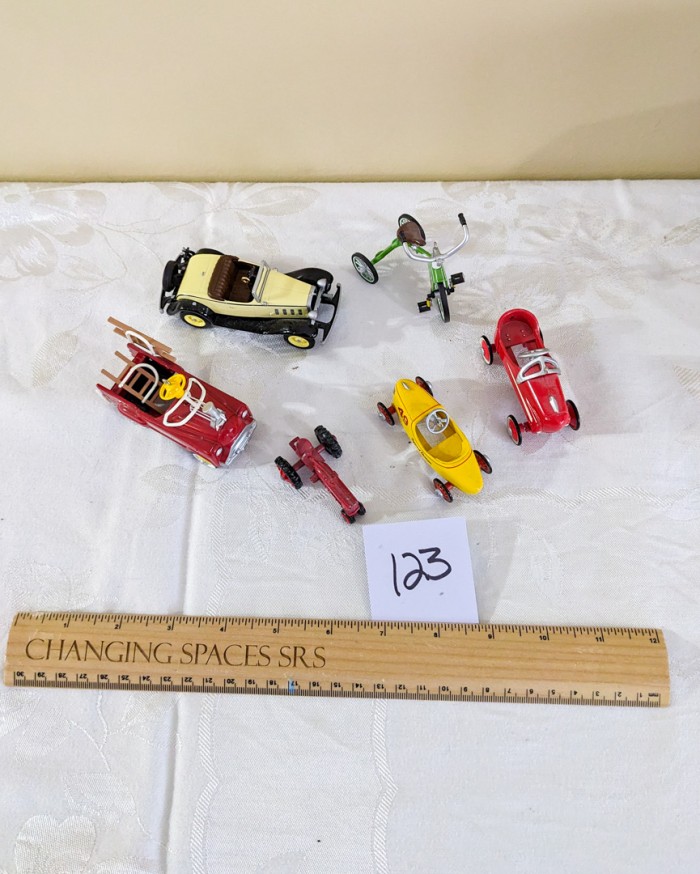 123. (6) Diecast Mini Vehicles - Image 7