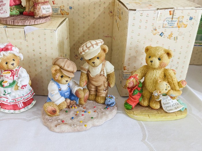 124. (9) Cherished Teddies - Image 5