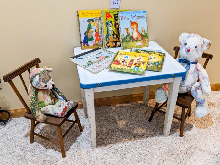 128. Child's Enamel Top Table, (2) Chairs, Bears + (7) Children's Books