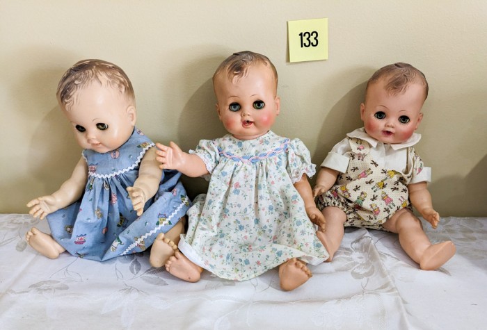 133. (3) Vintage Baby Dolls