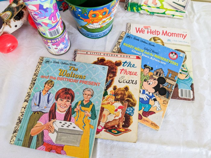 147. (7) Vintage Golden Books, (2) Kaleidoscopes, Pail + Pull Along Toy - Image 5