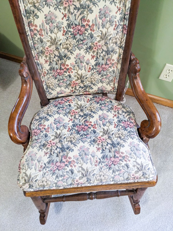 199. Rocking Chair - Image 4