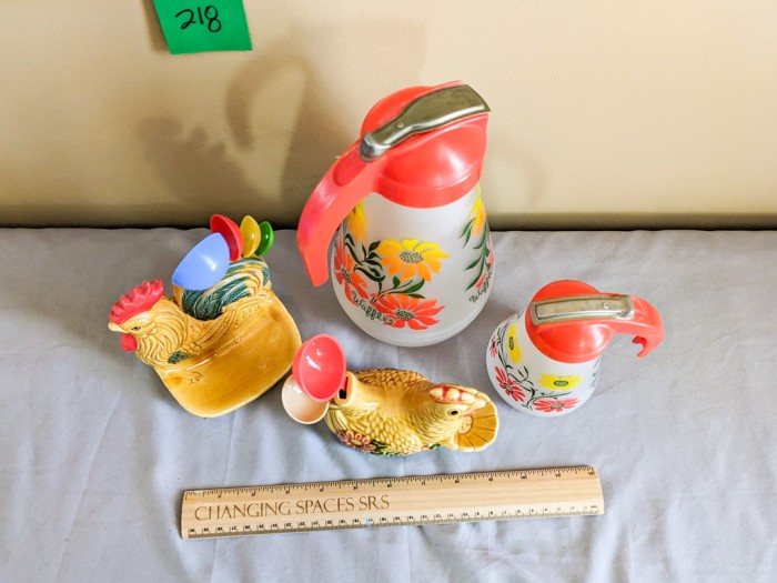 218. (2) Rooster Measuring Spoons + Pitchers - Image 3