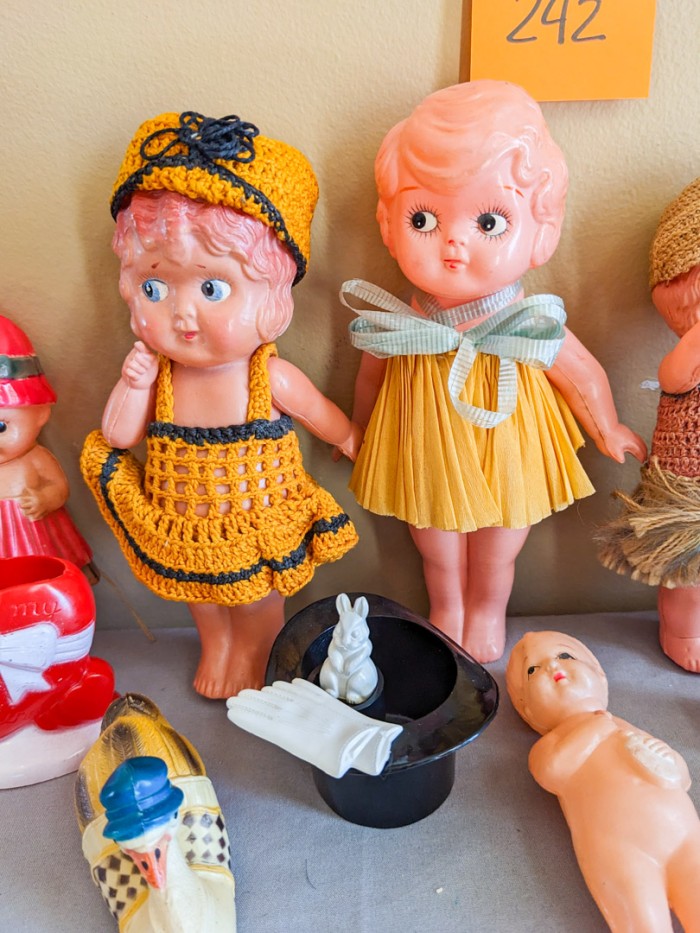 242. (8) Vintage Dolls + Plastic Figures - Image 6