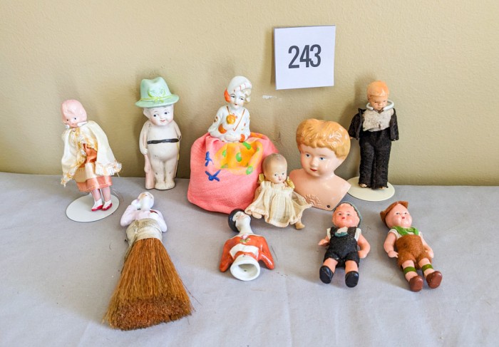 243. (10) Antique Dolls + Parts