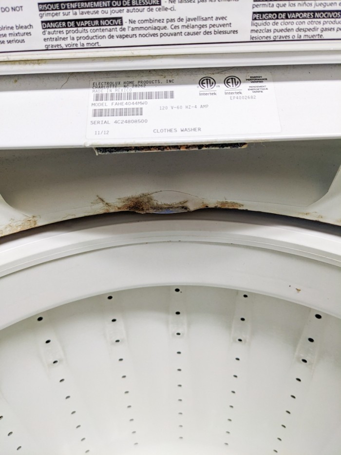 252. Frigidaire Washer - Image 3