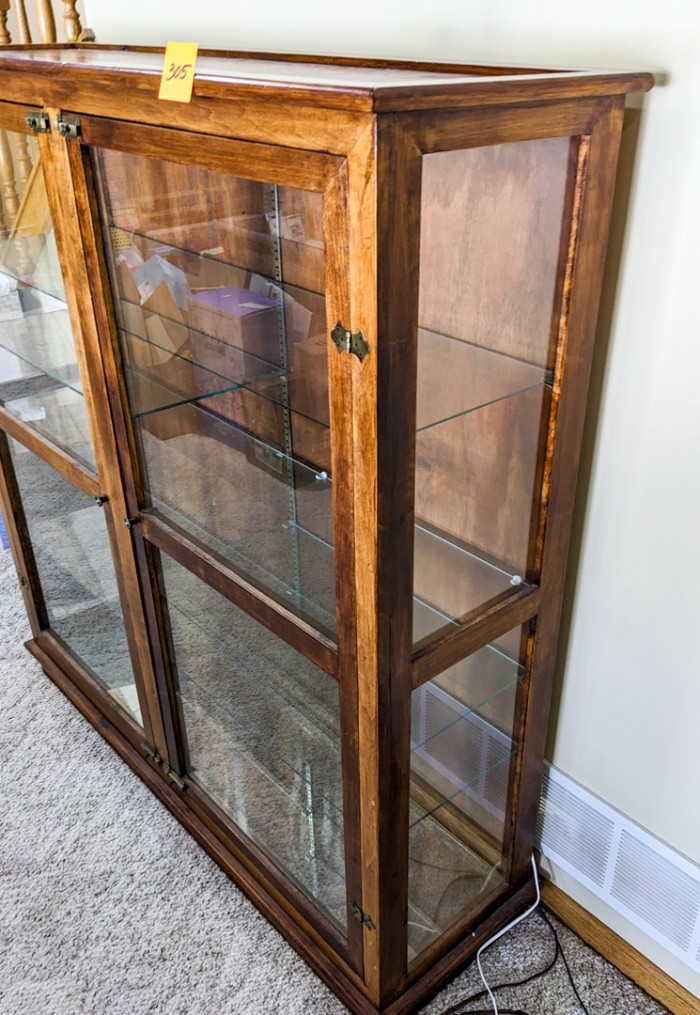 305. Display Cabinet - Image 4