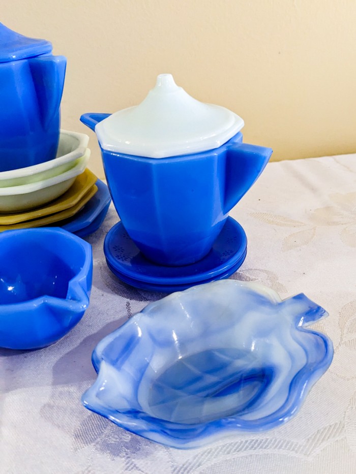 307. Akro Agate Mini Tea Set + Dishes - Image 6