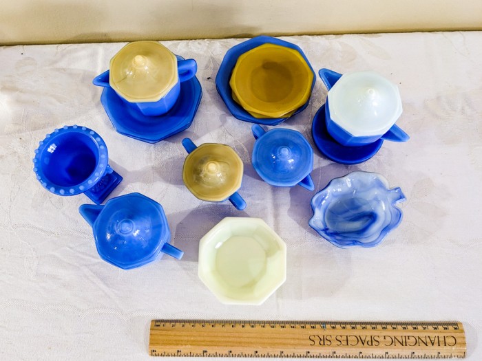 307. Akro Agate Mini Tea Set + Dishes - Image 3