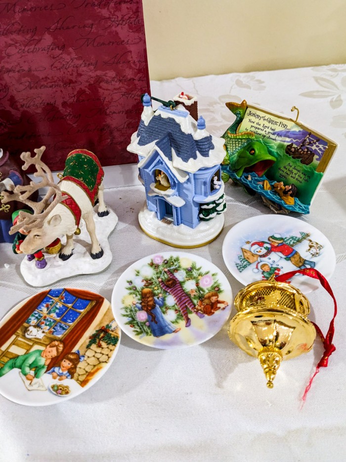 341. Hallmark Ornaments + Decor - Image 5