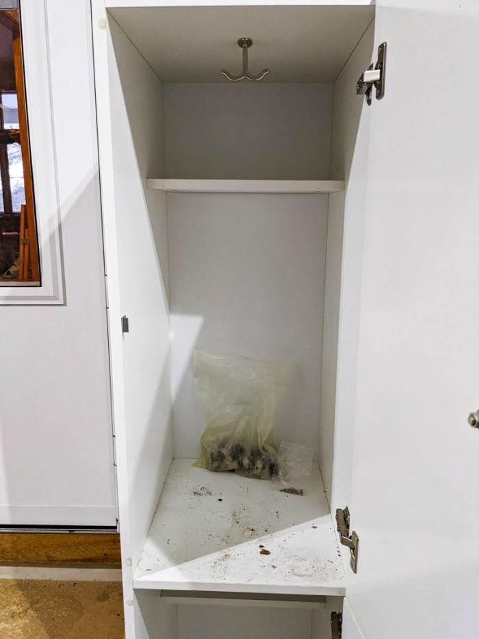 375. Storage Cabinet - Image 5