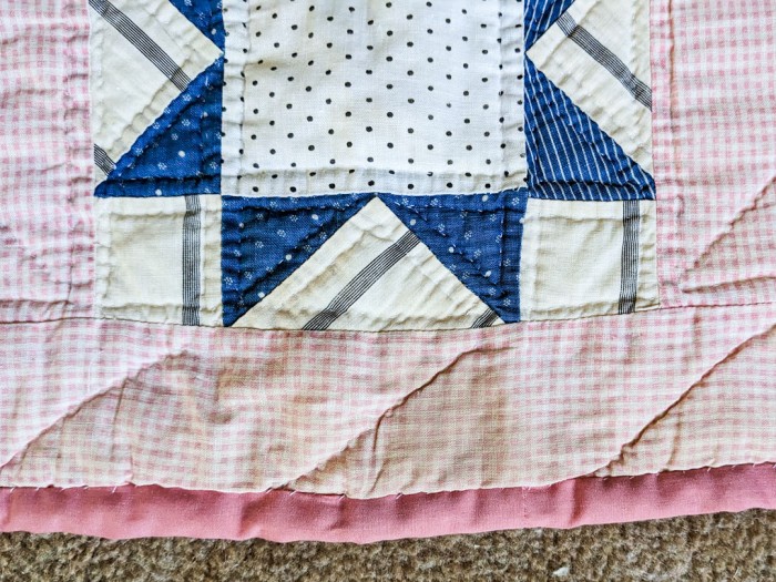 40. Vintage Quilt - Image 4