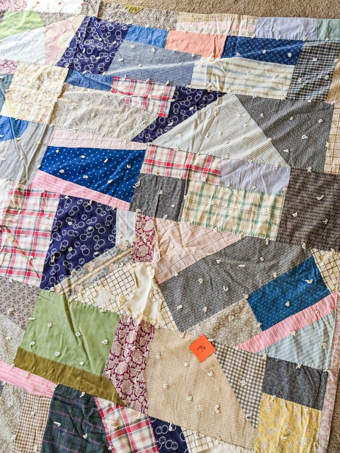 76. Vintage Quilt - Image 4