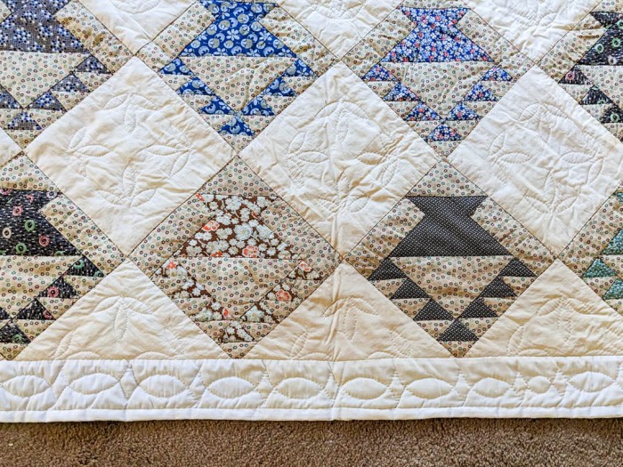 81. Quilt - Image 5