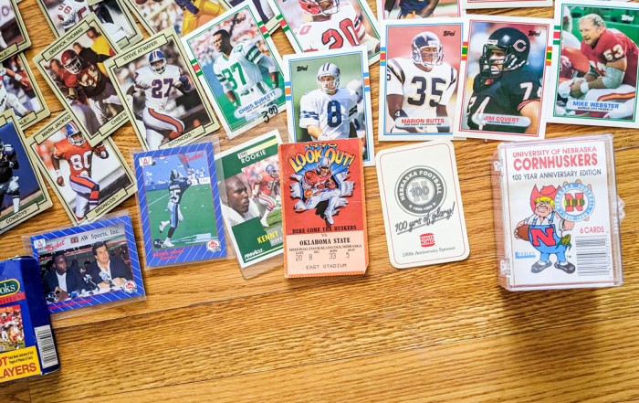 207. Football + Soccer Cards - Image 13