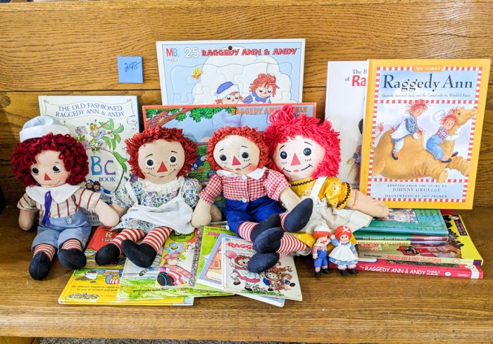 248. Raggedy Ann Dolls, Books + Puzzle