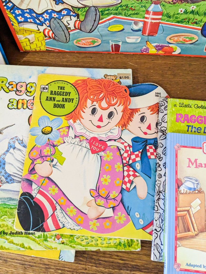 248. Raggedy Ann Dolls, Books + Puzzle - Image 5