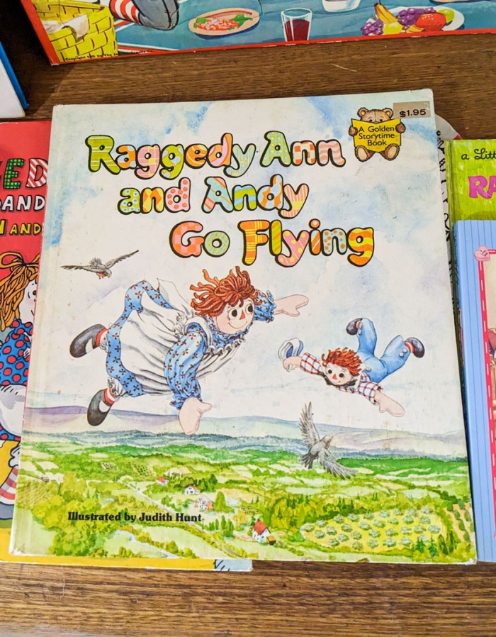 248. Raggedy Ann Dolls, Books + Puzzle - Image 4