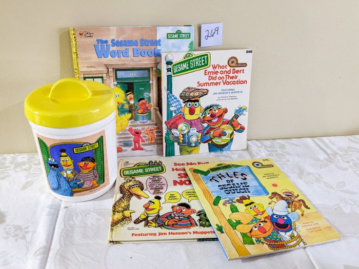 269. Sesame Street Cookie Jar + Books