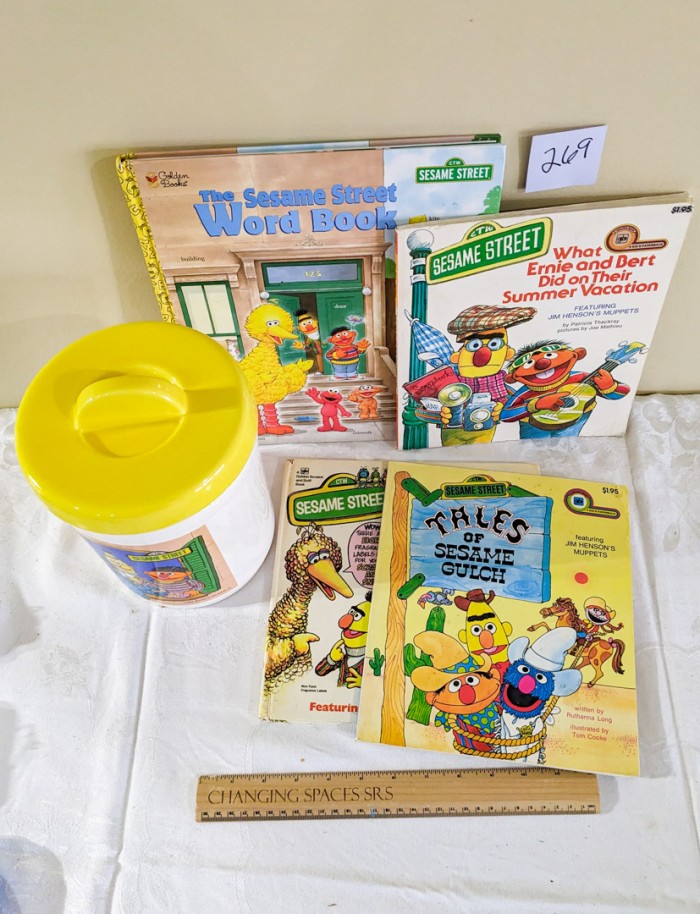 269. Sesame Street Cookie Jar + Books - Image 3