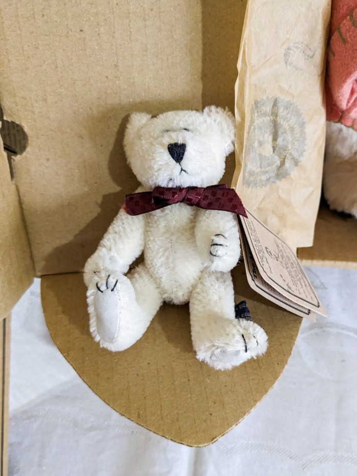 272. (4) Boyd's Mohair Bears - Image 6