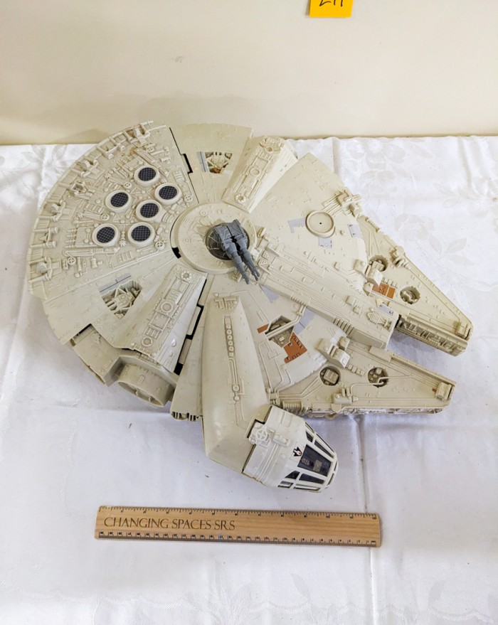 277. Millennium Falcon - Image 3