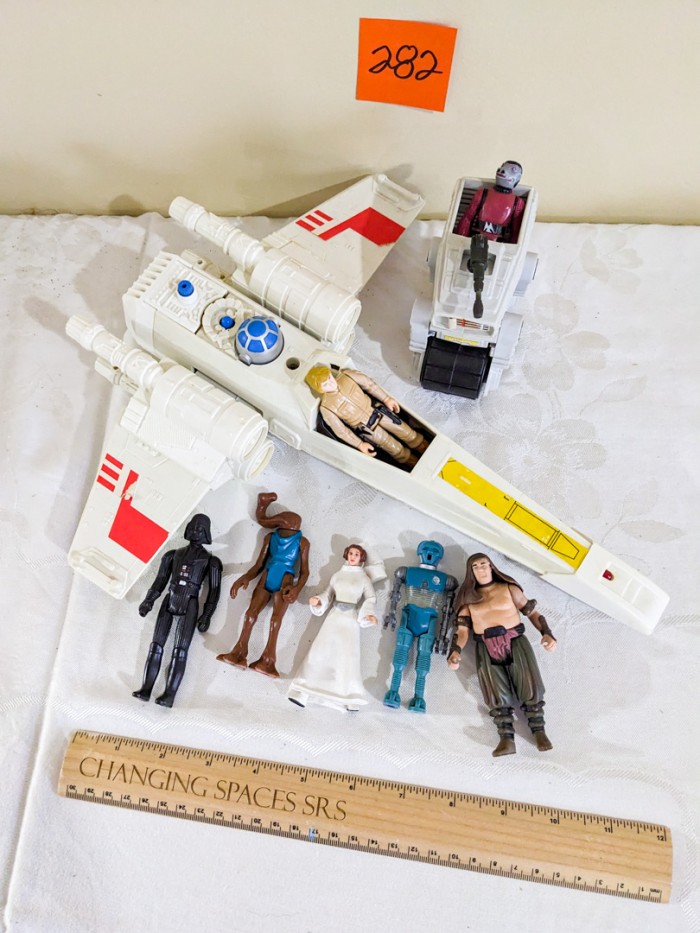 282. Star Wars Toys + Figures - Image 7