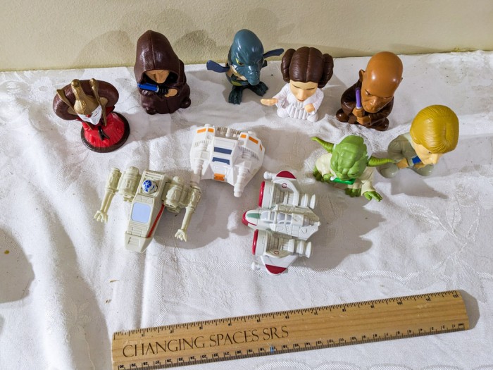 290. Star Wars Figures + Toys - Image 3