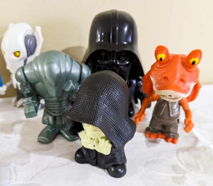 291. Star Wars Figures + Toys - Image 4