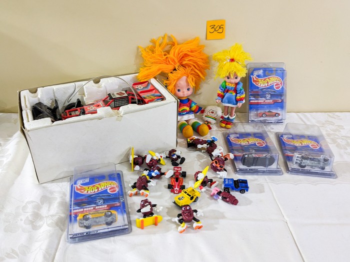 305. Remote Control Car, Rainbow Brite Dolls, Hot Wheels Vehicles + California Raisin Toys