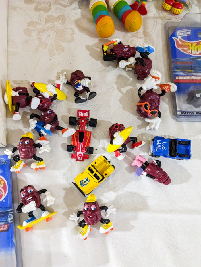 305. Remote Control Car, Rainbow Brite Dolls, Hot Wheels Vehicles + California Raisin Toys - Image 4