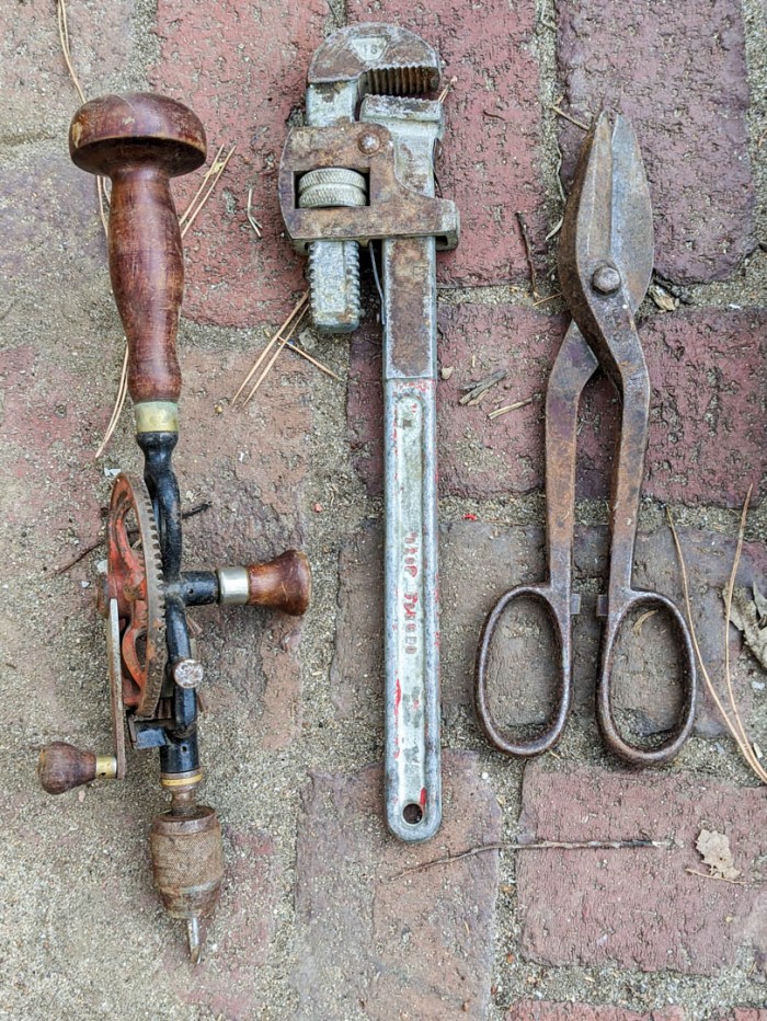 115. (5) Antique Tools - Image 5