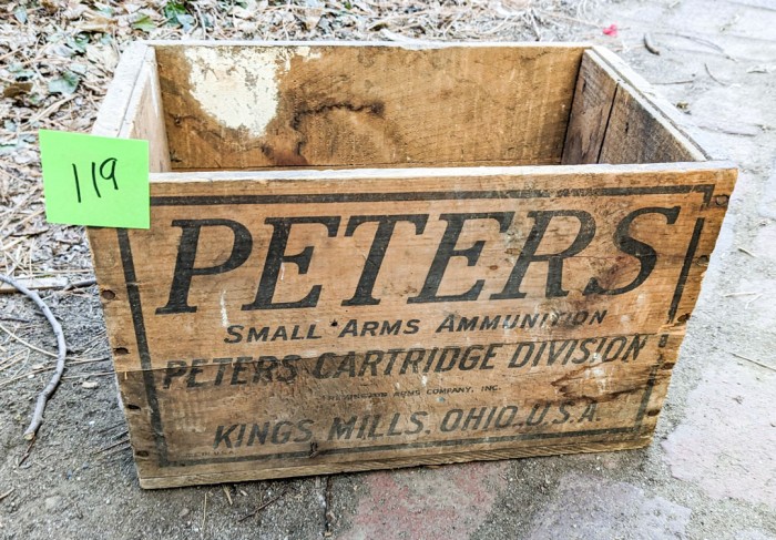 119. Vintage Peters Cartridge Crate