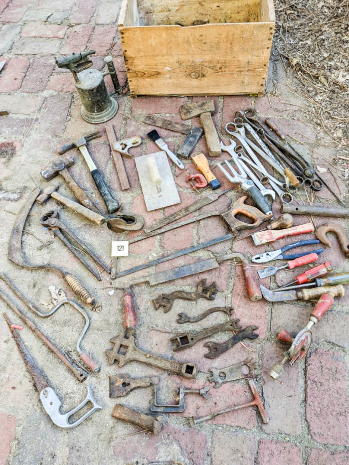 121. Vintage Tools + Crate