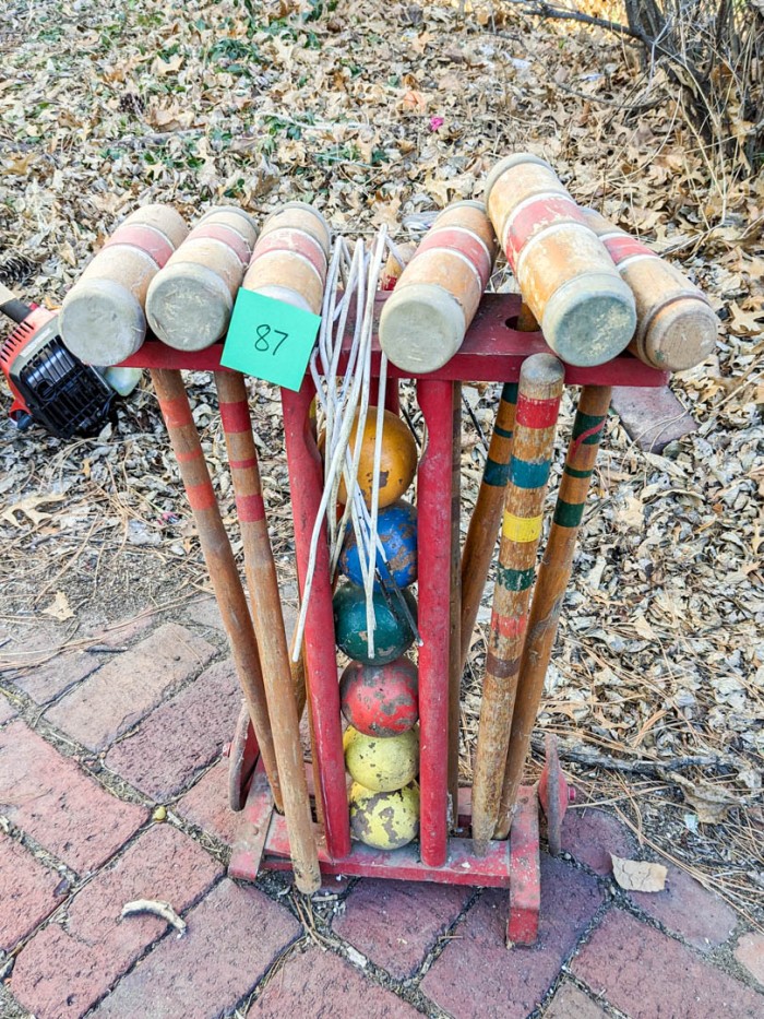 87. Croquet Set