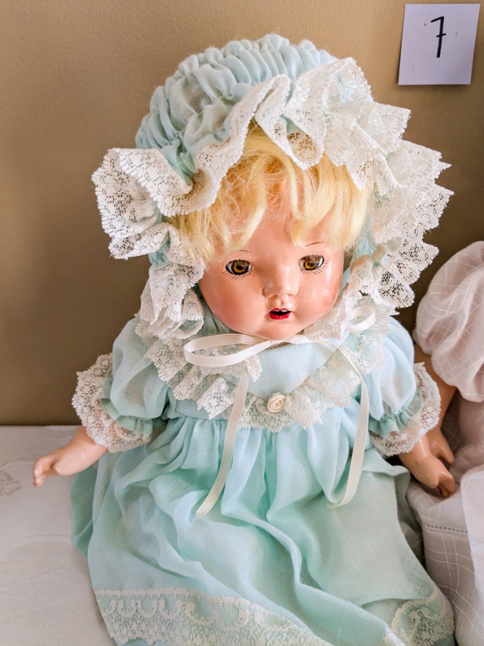 7. 22" + 18" Antique Dolls - Image 2