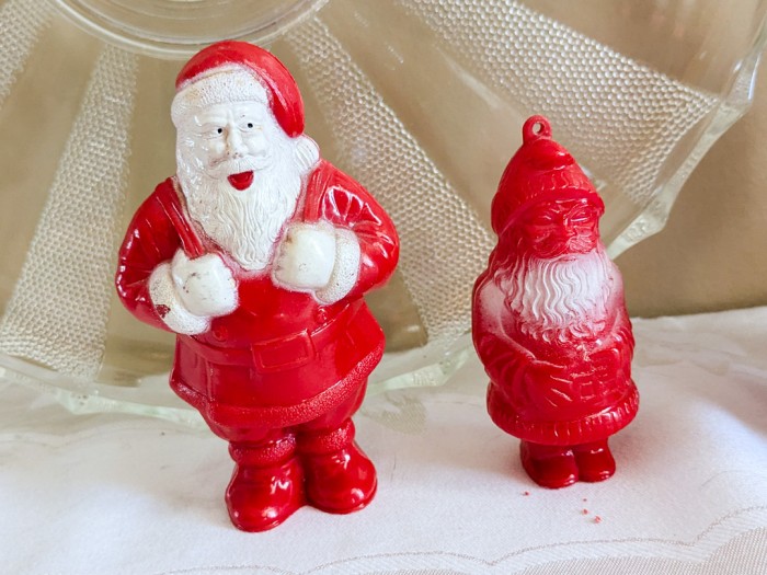 16. (2) Glass Platters + (6) Vintage Plastic Santas - Image 5