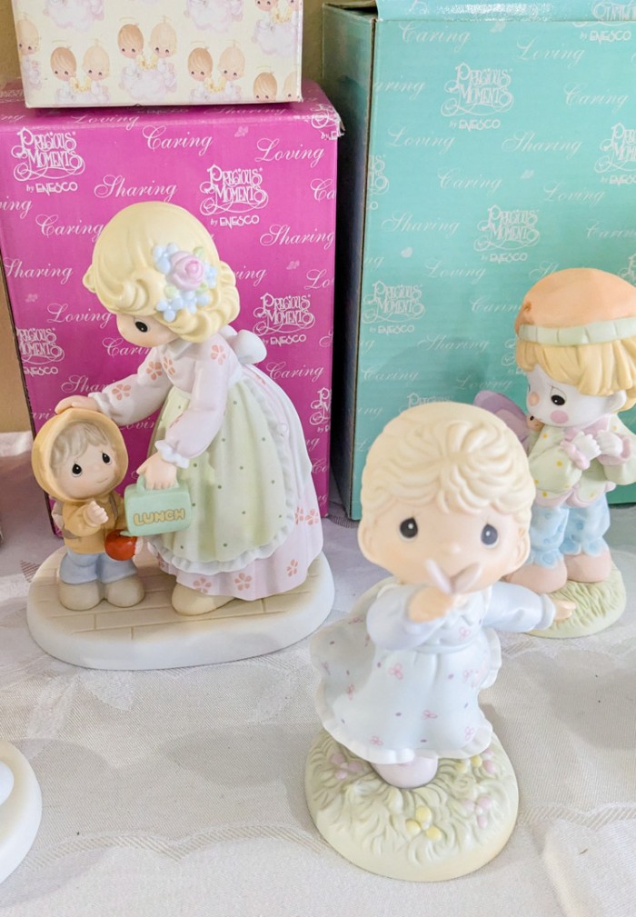 258. (9) Precious Moments Figurines - Image 7