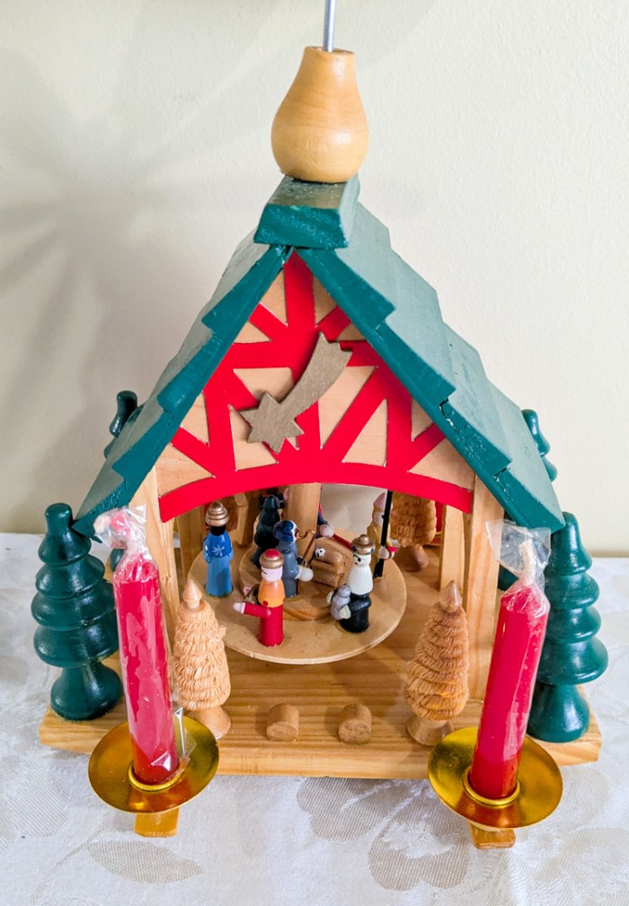 273. 11.5" Christmas Nativity Windmill - Image 3