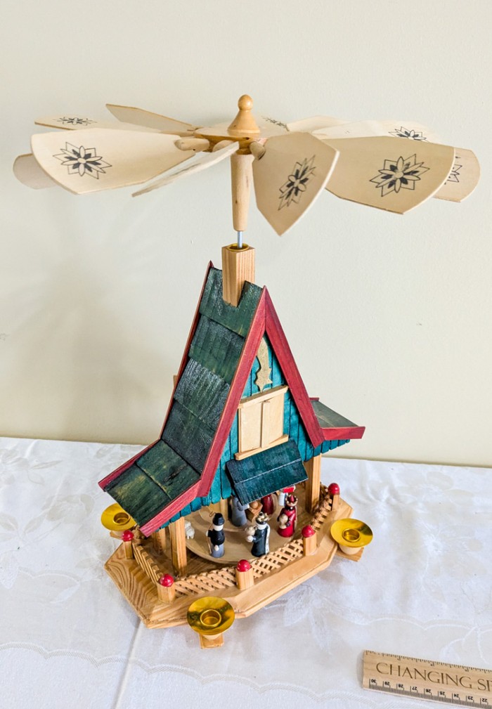 275. 16" Christmas Nativity Windmill - Image 3