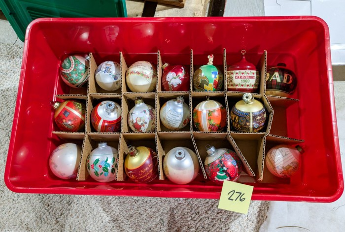 276. (40+) Hallmark Ornaments in Tote - Image 7