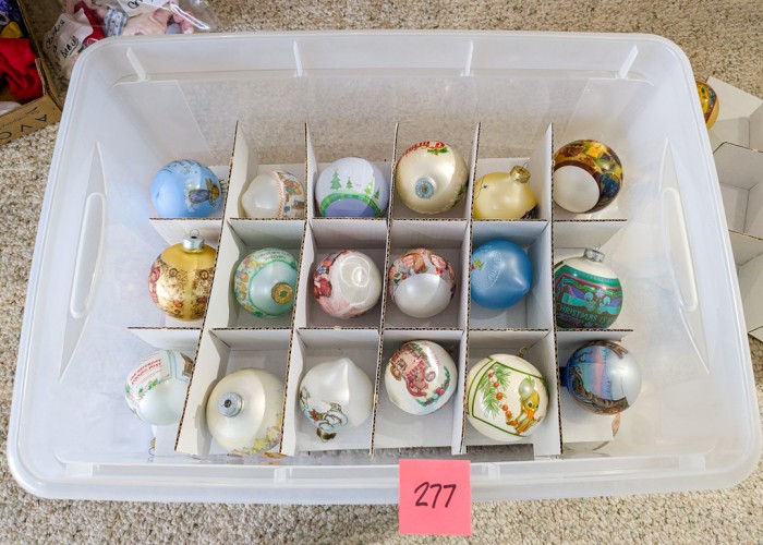 277. (40+) Hallmark Ornaments in Tote - Image 8