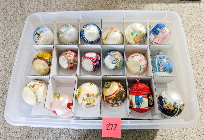 277. (40+) Hallmark Ornaments in Tote - Image 5