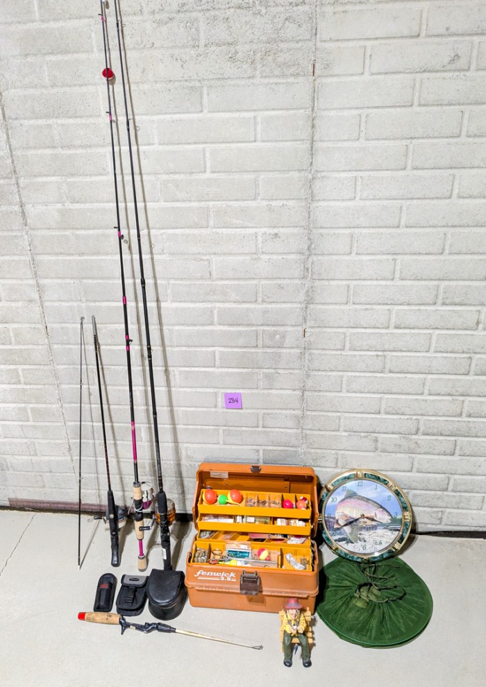 284. (4) Fishing Rods, Tackle Box + Decor