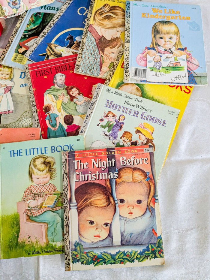 295. (20) Vintage Golden Books + (2) Teddy Bears - Image 7