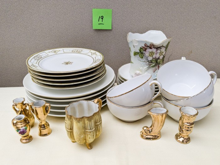 19. (4) Haviland Plates, (5) Nippon Bread Plates, (4) Nippon Tea Cups/Saucers, Spooner + Miniatures